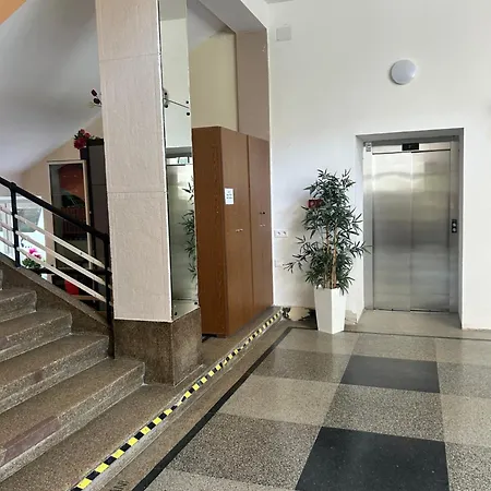 Schronisko Mlodziezowe Oleandry * Krakow