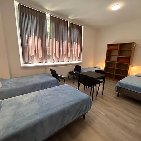 Hostel Schronisko Mlodziezowe Oleandry *