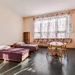 Oleandry Hostel *